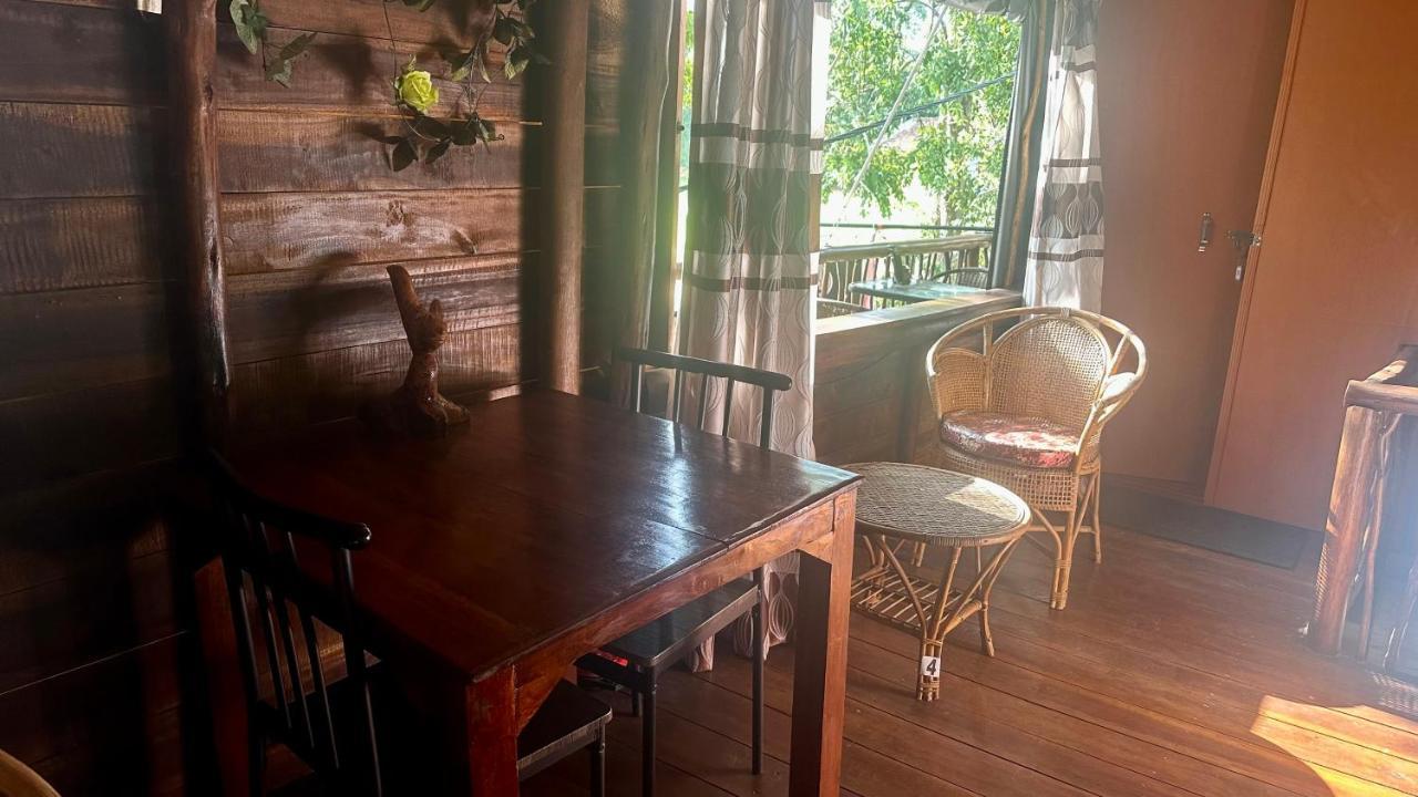 A Lounge Hostel And Cafe 埃拉 外观 照片