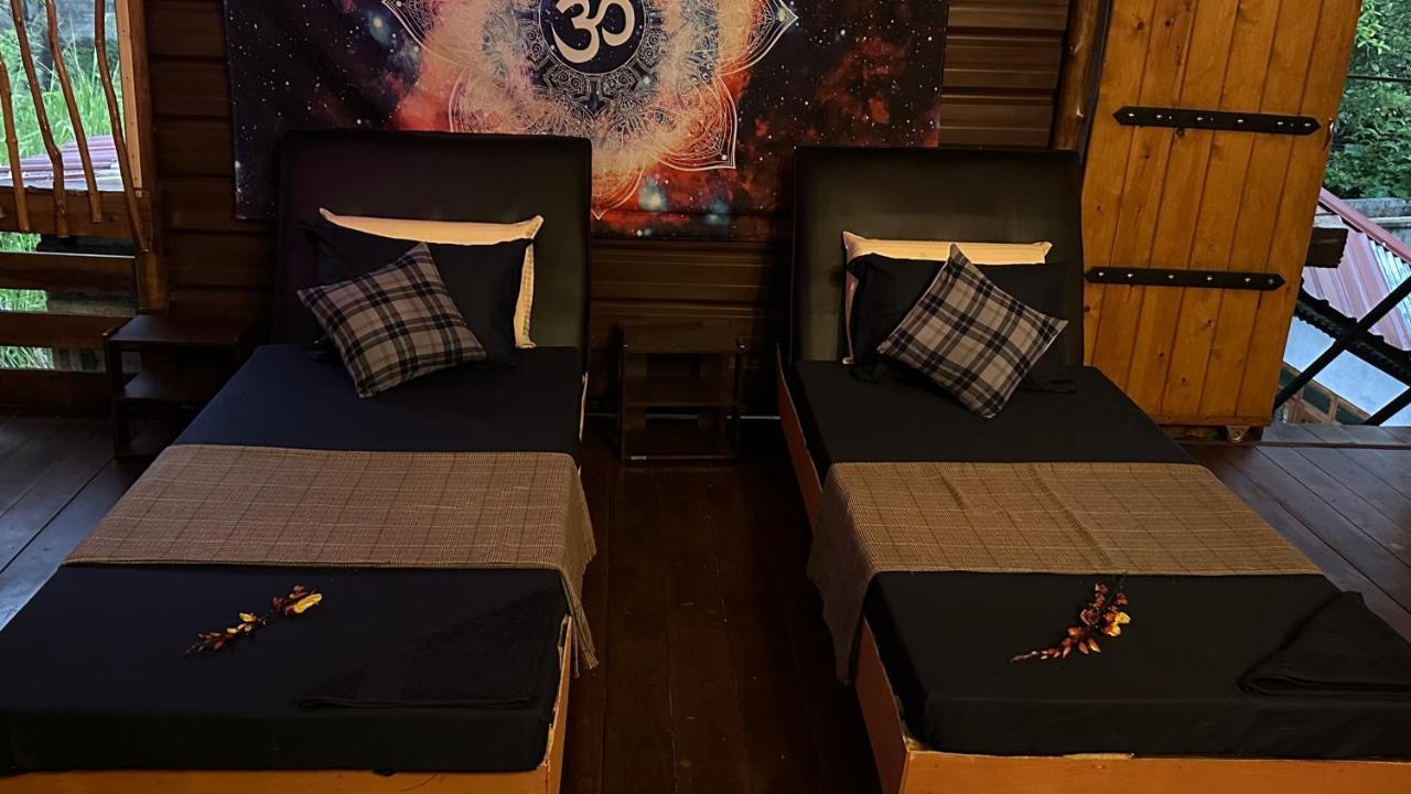 A Lounge Hostel And Cafe 埃拉 外观 照片