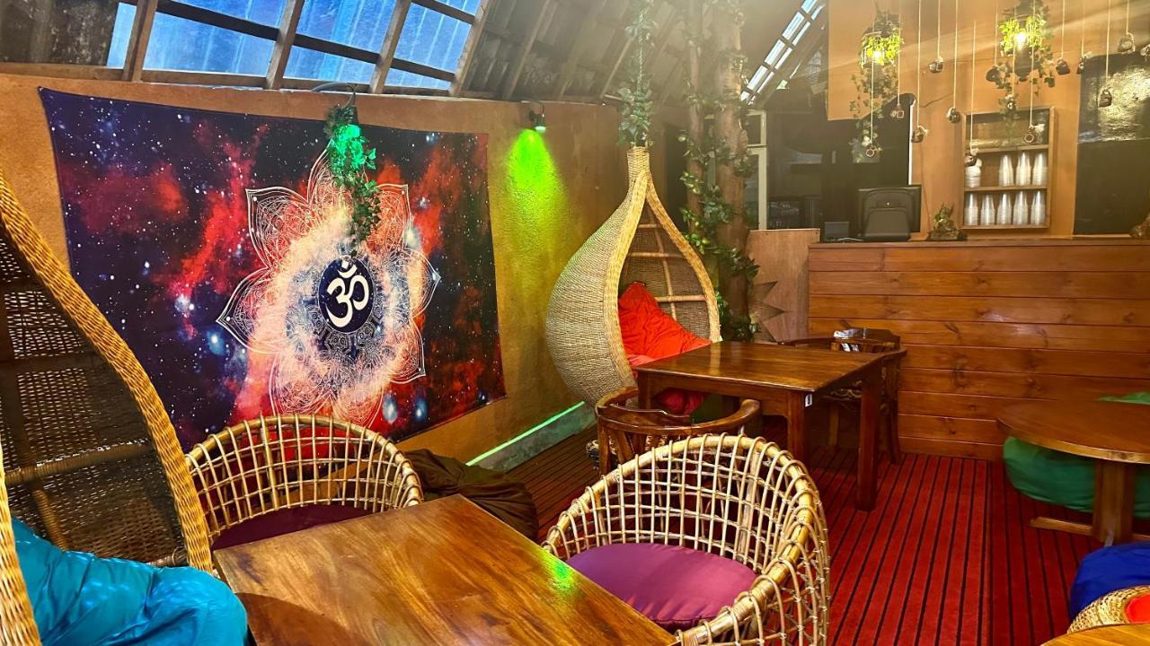 A Lounge Hostel And Cafe 埃拉 外观 照片