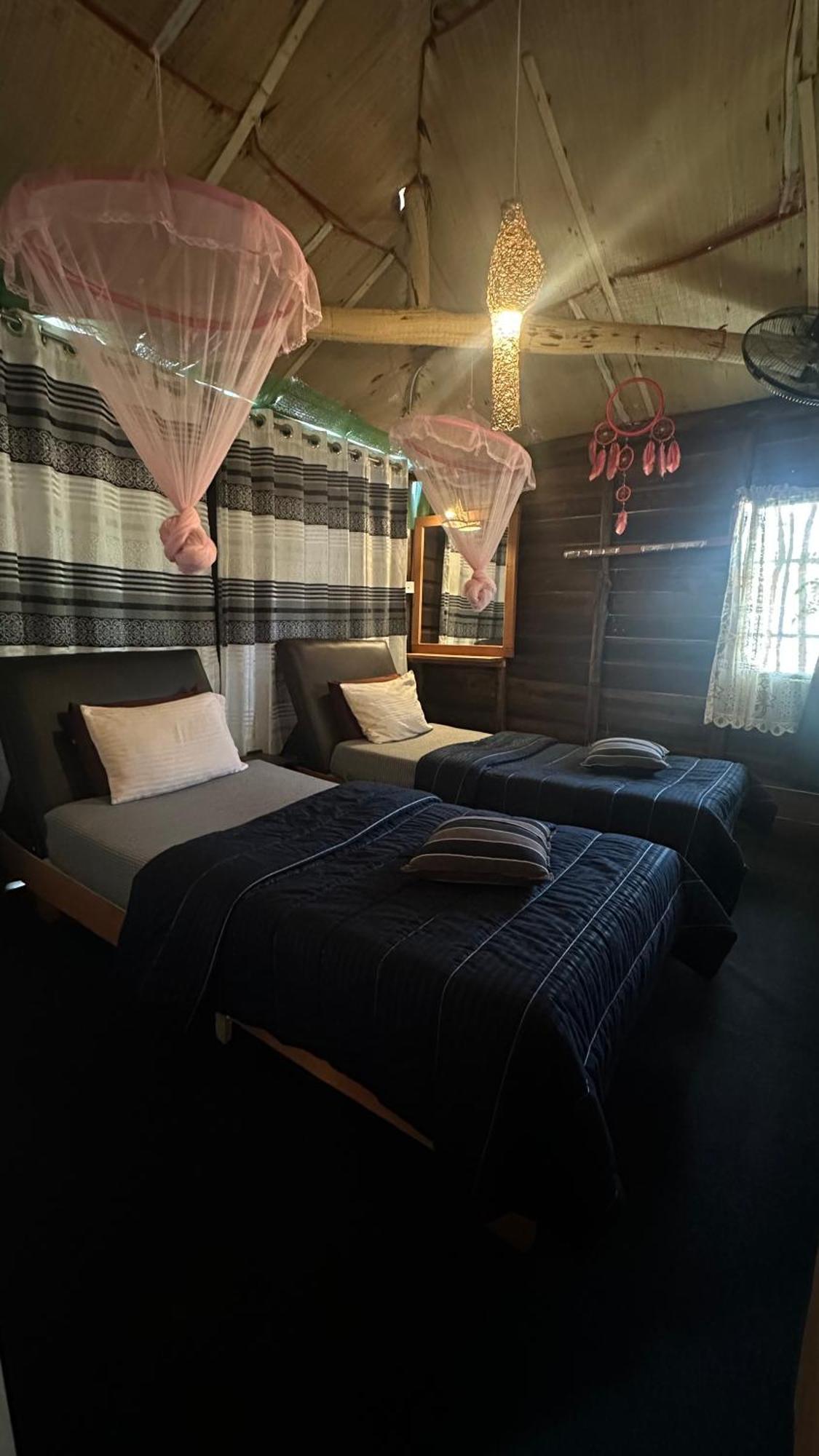 A Lounge Hostel And Cafe 埃拉 外观 照片