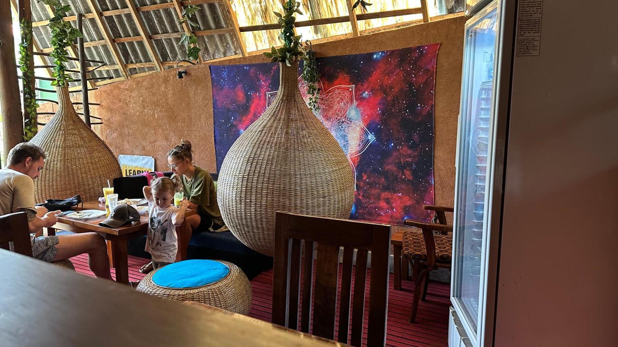 A Lounge Hostel And Cafe 埃拉 外观 照片