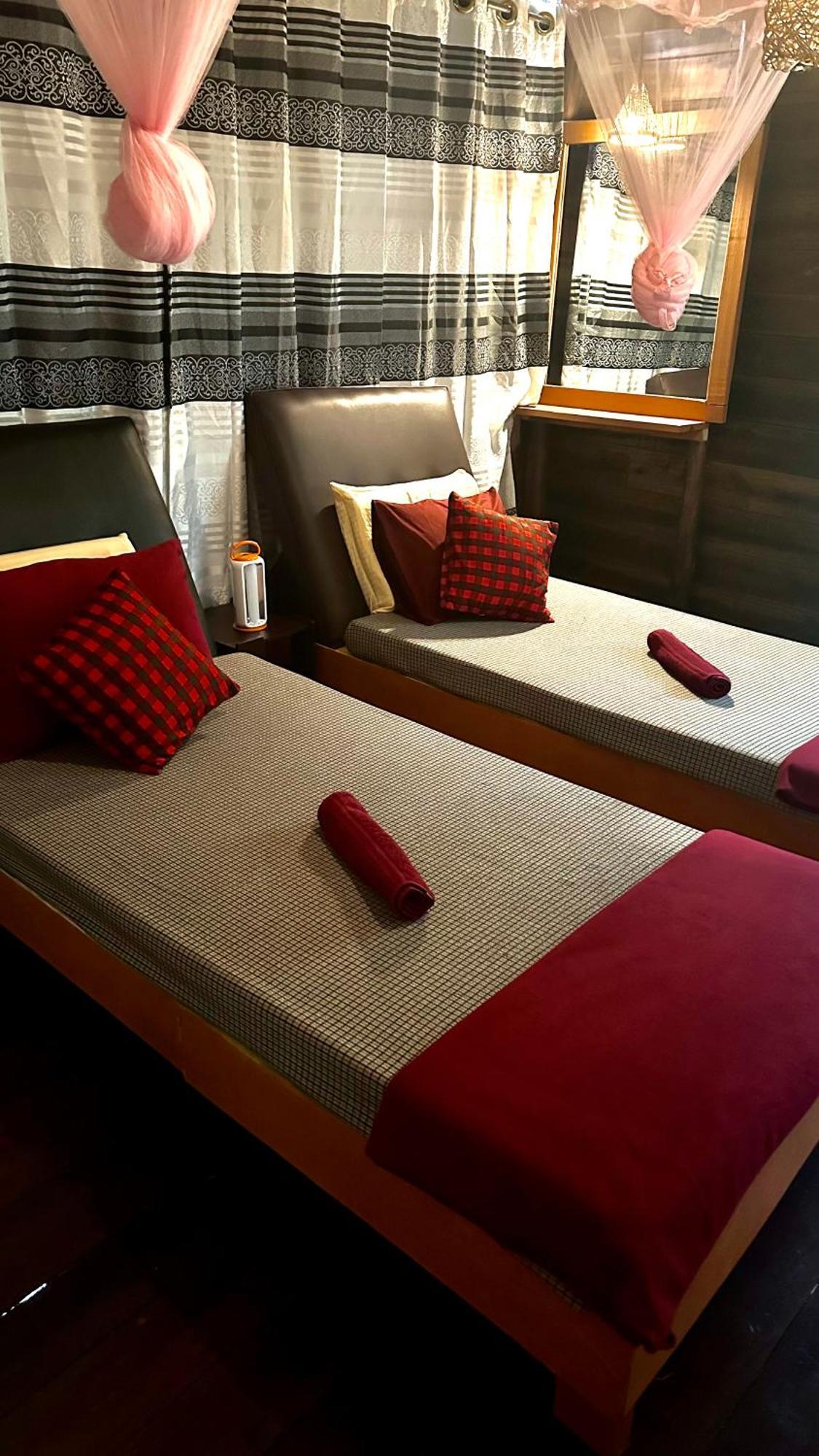 A Lounge Hostel And Cafe 埃拉 外观 照片